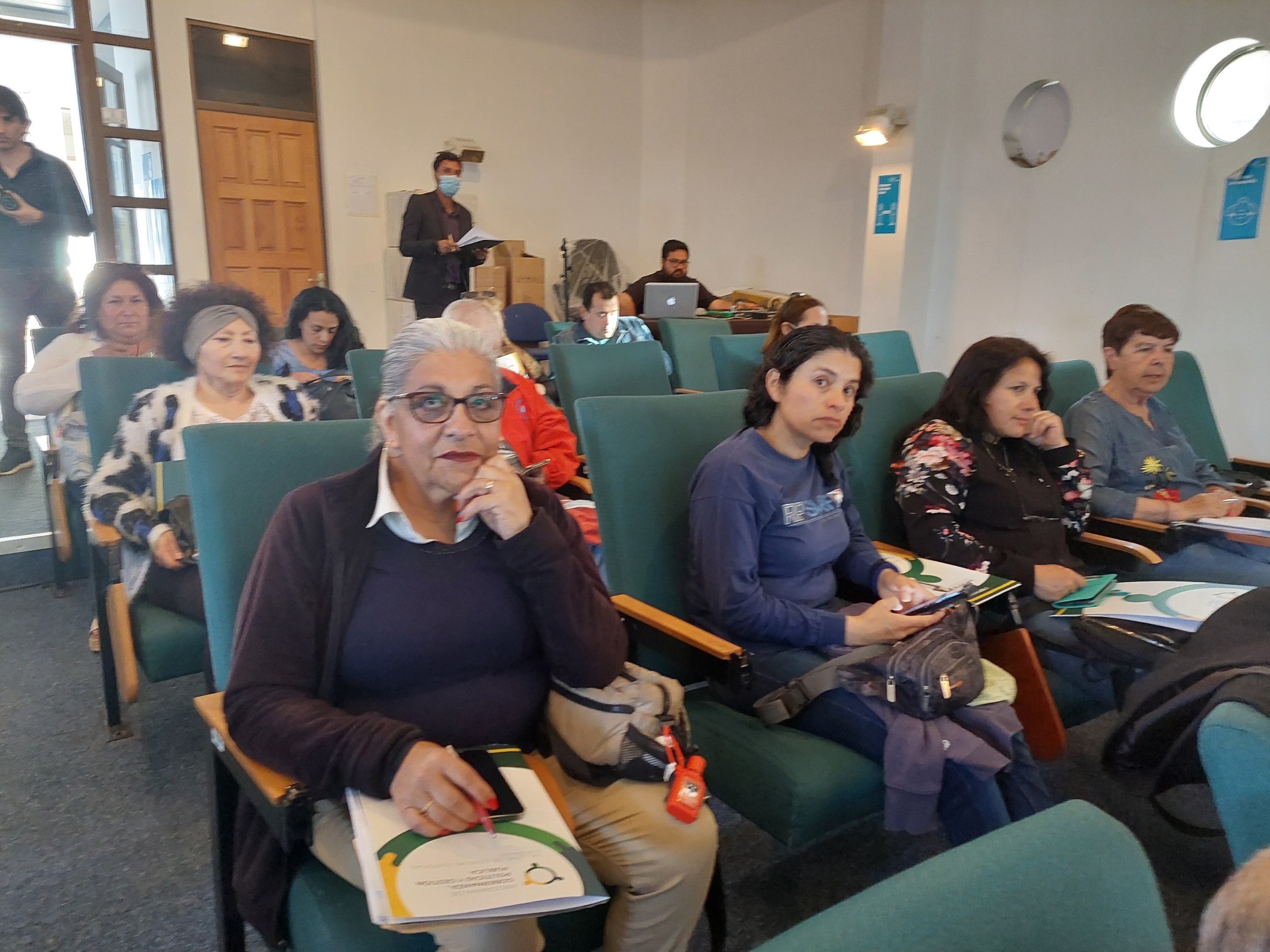 Programa de Gobernanza, Políticas y Gestión Pública en conjunto con la Cámara Chilena de la Construcción de Atacama, I. Municipalidad de Huasco, Asociación Regional de Municipios ARMA, COSC GORE, dio inicio al curso para Dirigentes y Líderes Sociales.