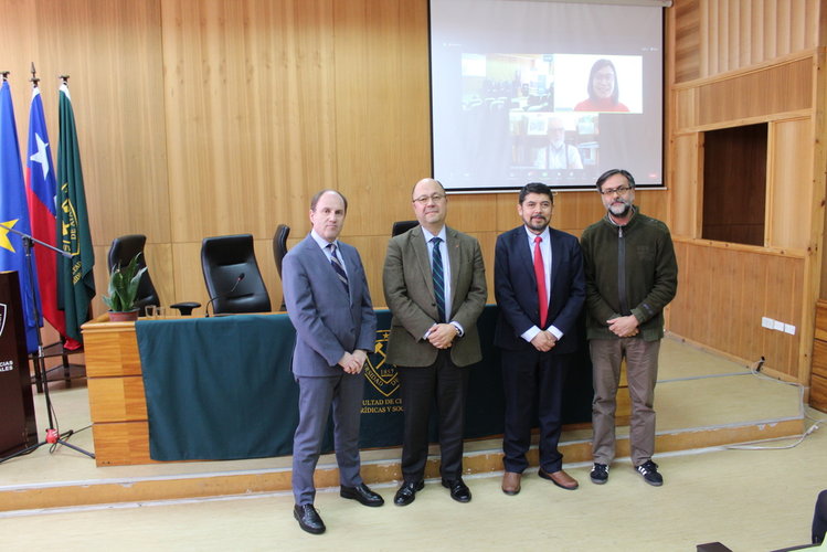 Analizan la propuesta de Nueva Constitución en seminario organizado en la Universidad de Atacama